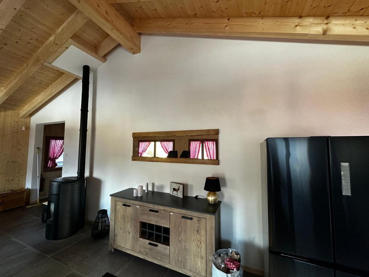 Chambres D'Hotes Les Louettes A Sapinhaut Canton Du Valais Saxon エクステリア 写真