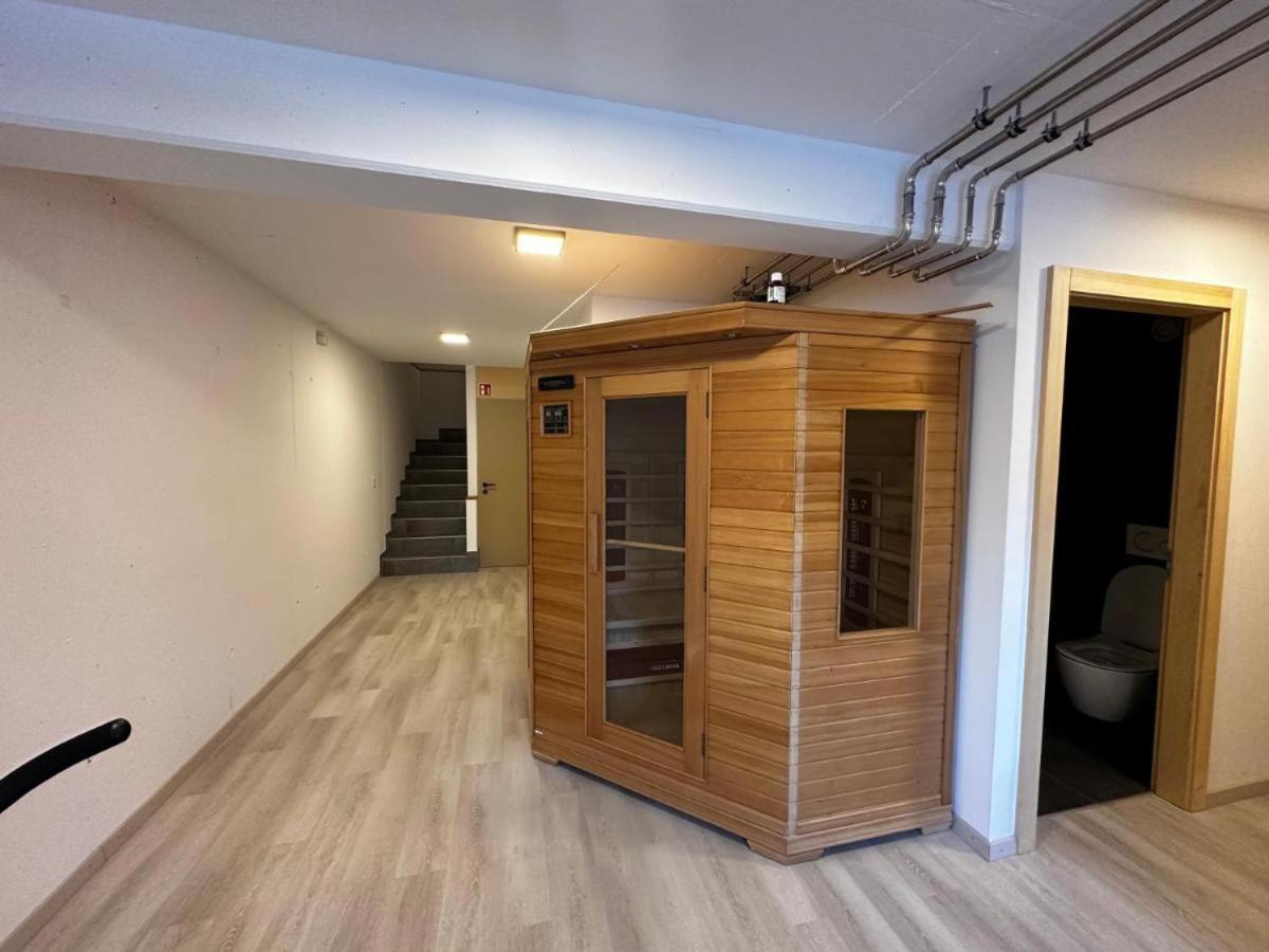 Chambres D'Hotes Les Louettes A Sapinhaut Canton Du Valais Saxon エクステリア 写真